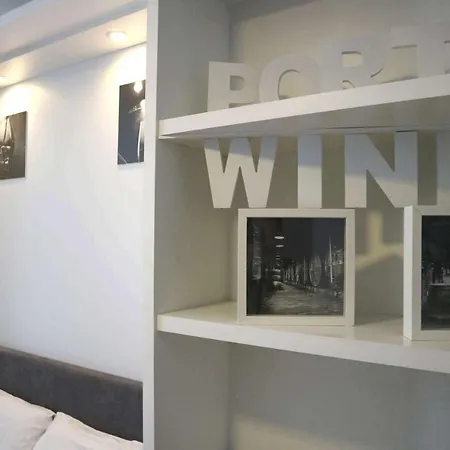 Near Sao Bento Station Porto