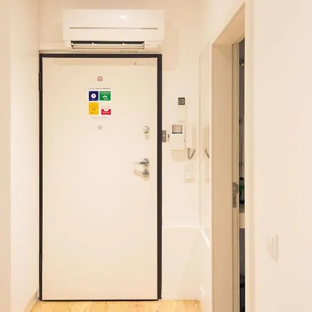 Apartment Near Sao Bento Station